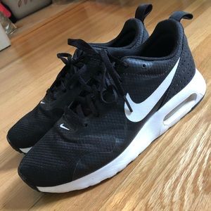Nike Air Max Tavas